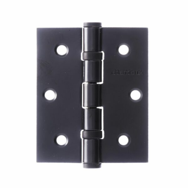 A2HB32525MB_HiRes-scaled-16.jpg A2HB32525MB_HiRes-scaled-16.jpg