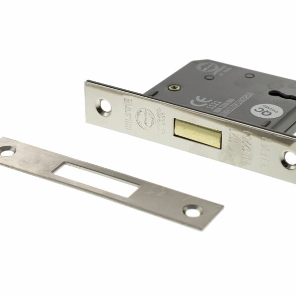 ALKDEAD3LK25PN_2_HiRes