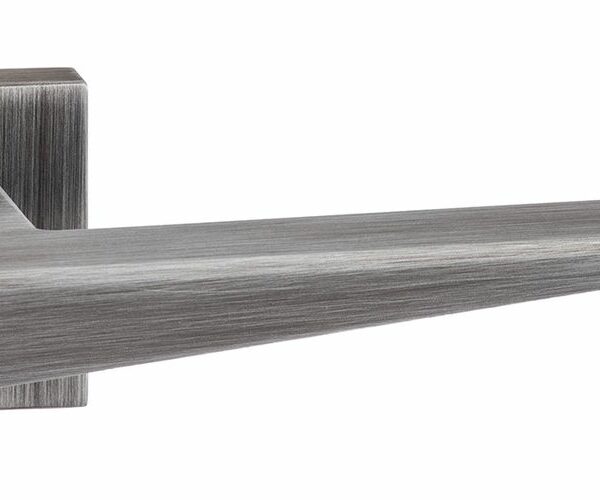 FMS215UG_NAXOS_1200x500